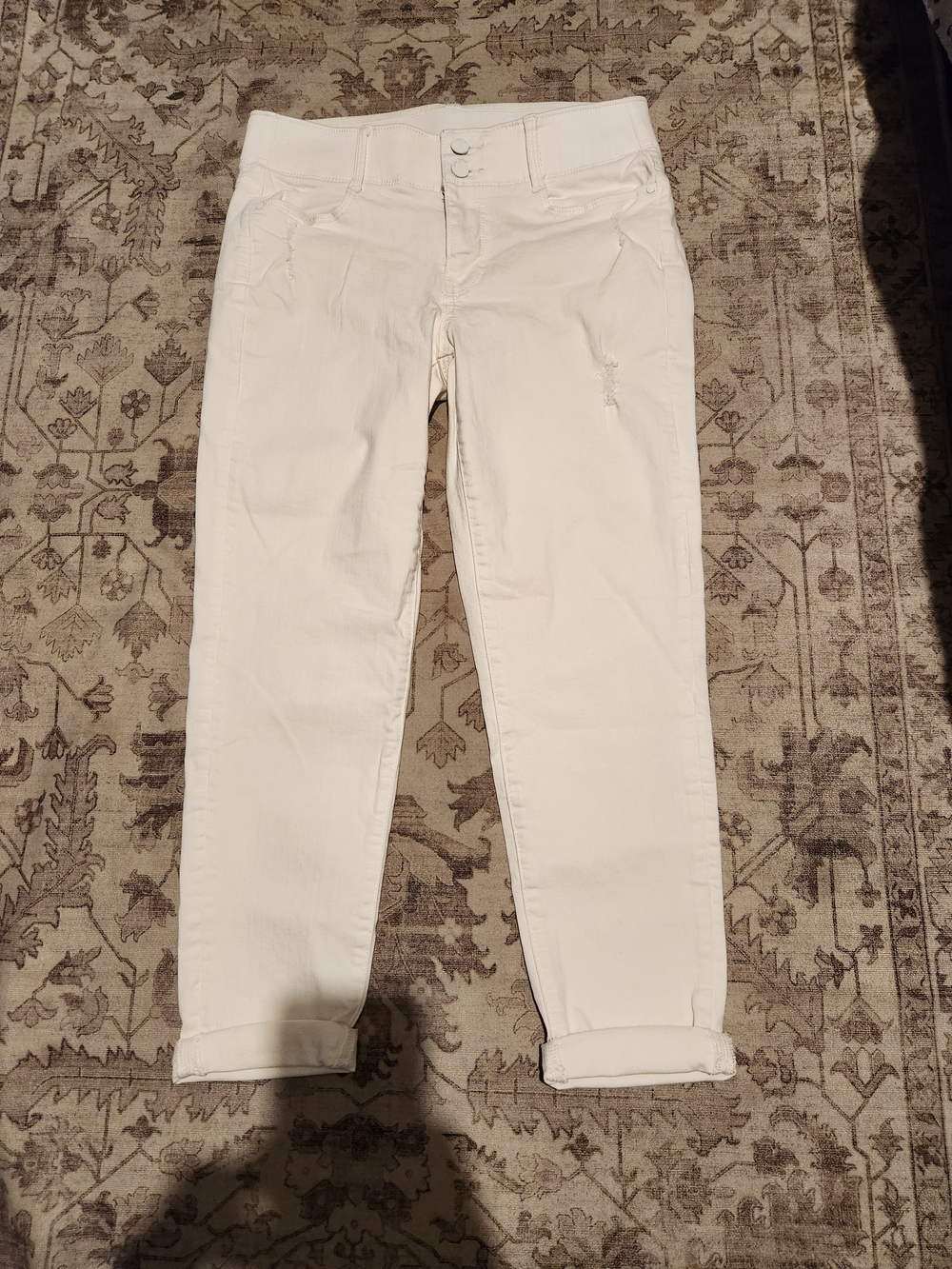 Apt. 9 White Cropped Boyfriend Jeans
